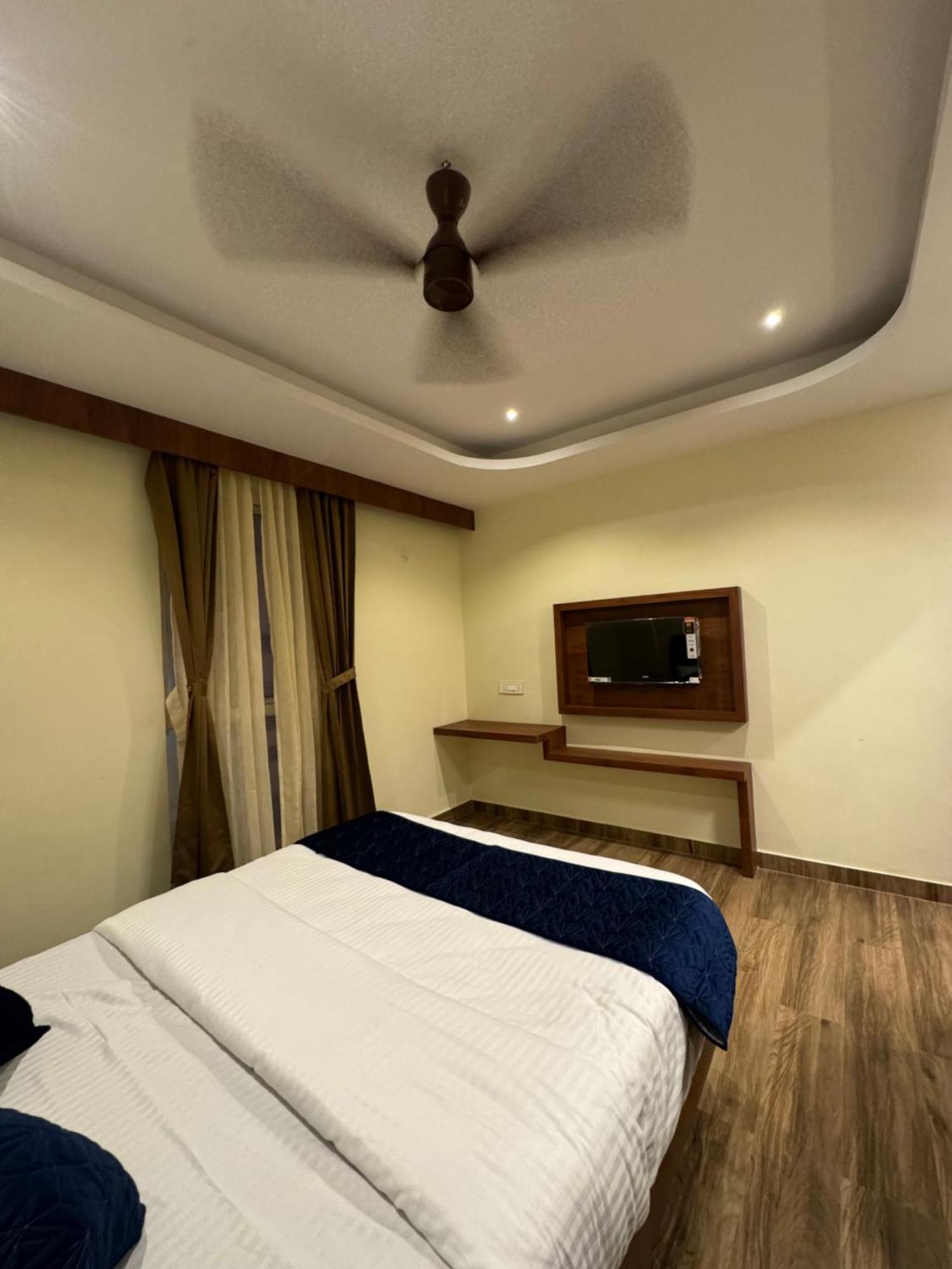 S K Legacy Hotel ไมซอร์ ภายนอก รูปภาพ