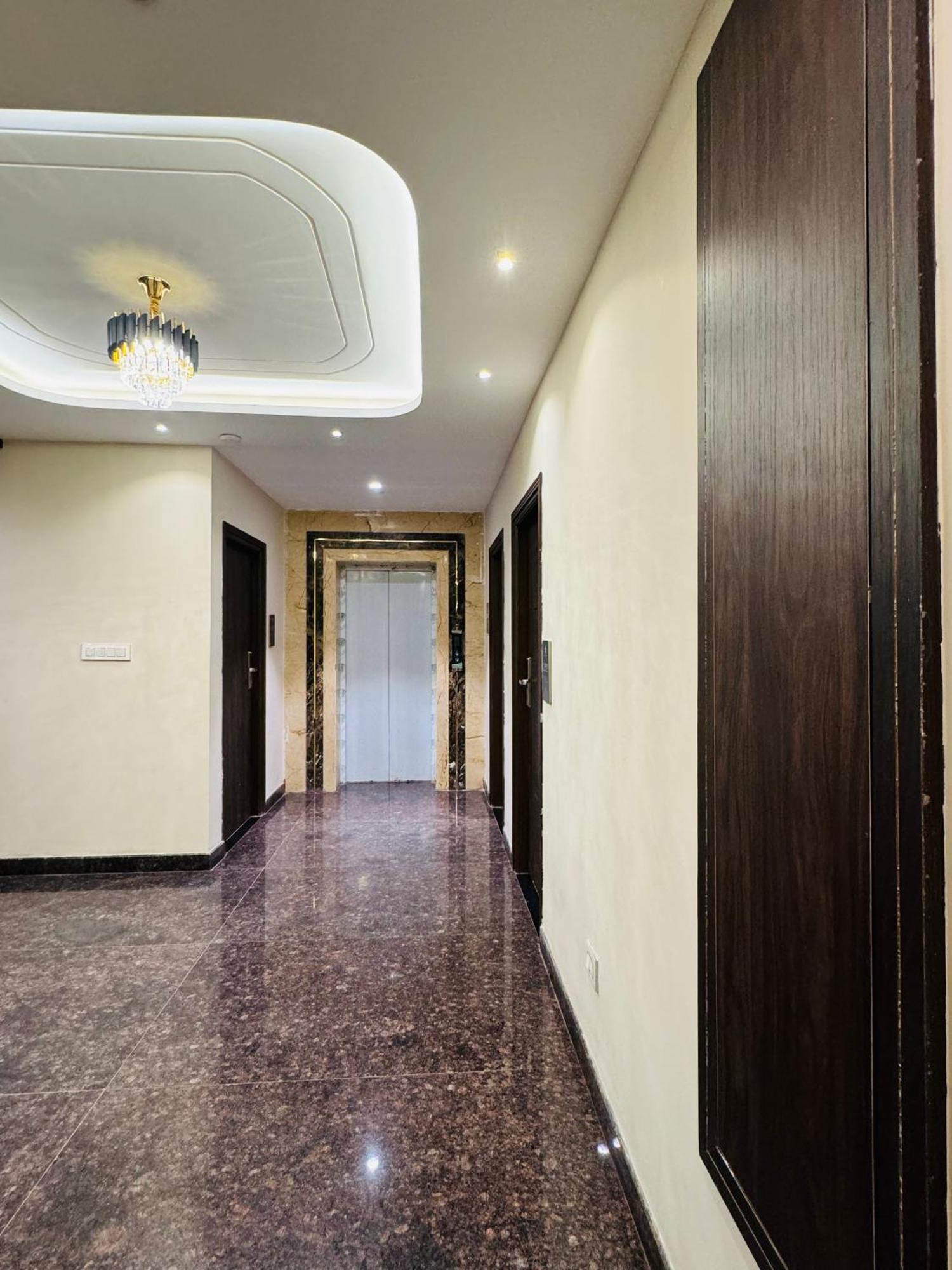 S K Legacy Hotel ไมซอร์ ภายนอก รูปภาพ